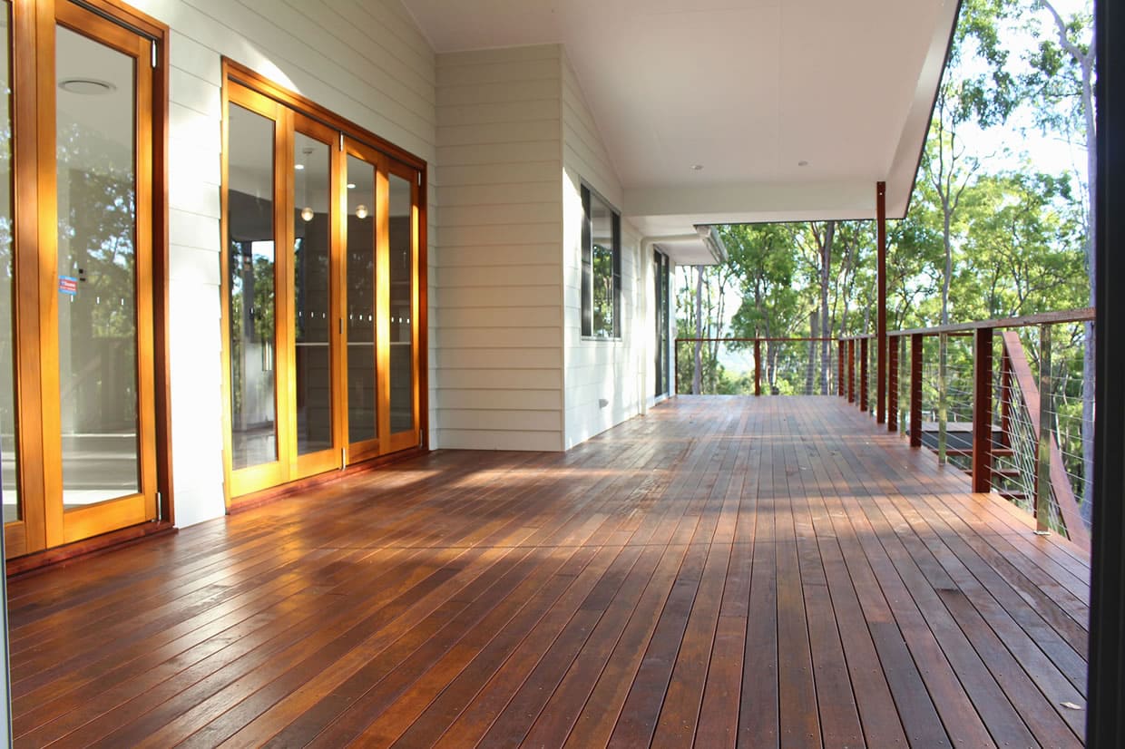 Sloping block Build Boyland